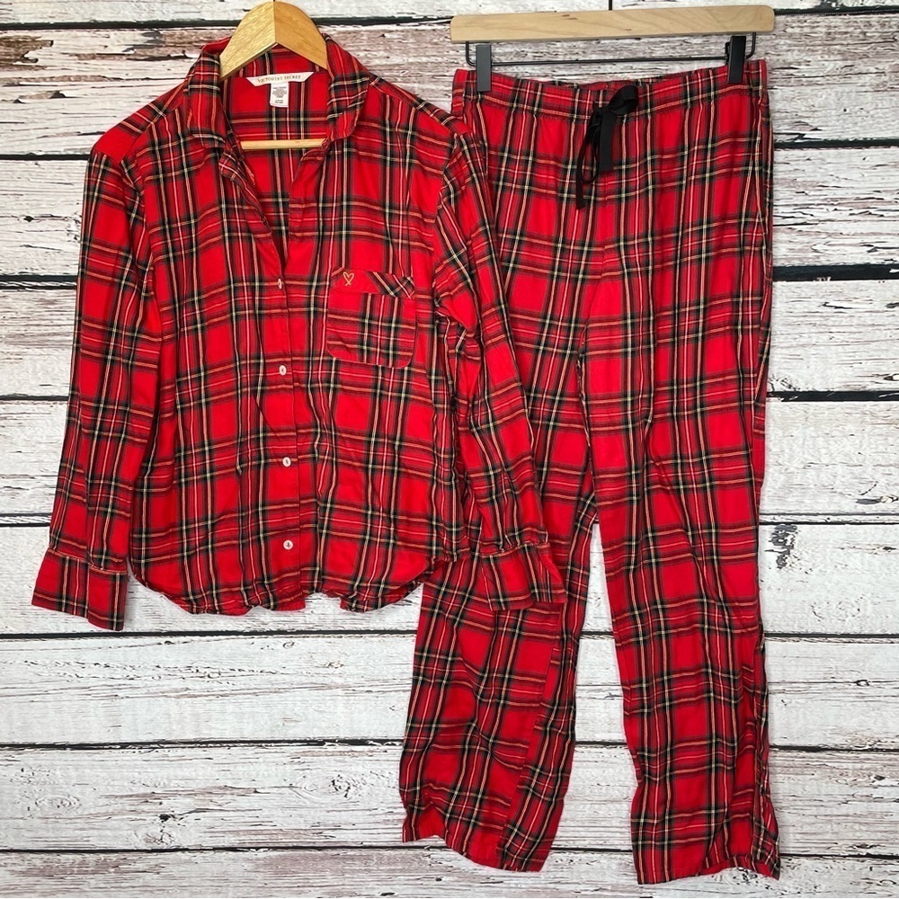 Victoria’s Secret‎ Plaid Pajama Set Long Sleeve Button Down Shirt & Pants SMALL